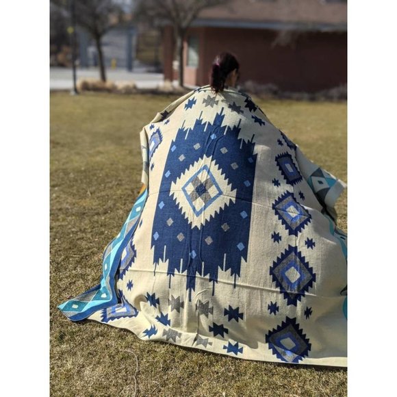 Alpaca Queen Size Blanket, Imperial Blue Geometrical Throw, Native Design Campin - Picture 9 of 10
